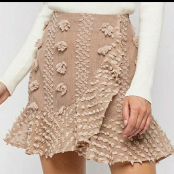 Dresses & Skirts - Coffee colored textured detailed mini skirt